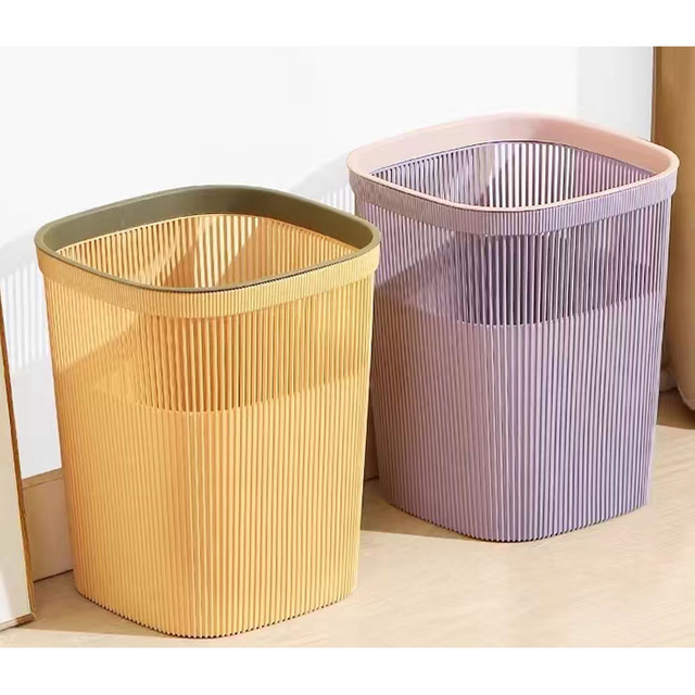 Vertical Garbage Can Mould