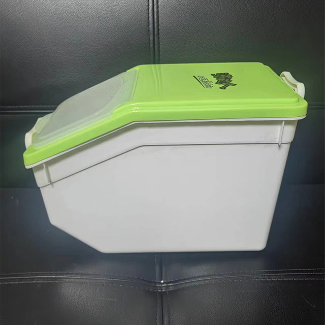 Green Push Lid Rice Bucket Mould